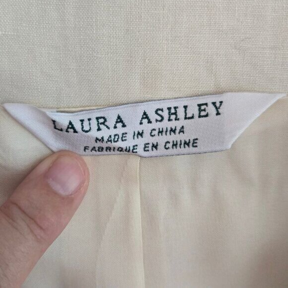 Vintage Laura Ashley Size 8 Womens Linen Blend Buttoned Vest Top Ivory - Picture 4 of 6